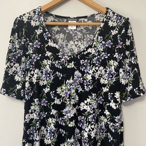 New Kim & Co. Black Floral Brazil Knit Short Mini Dress Size Medium bin 1V - Picture 3 of 5